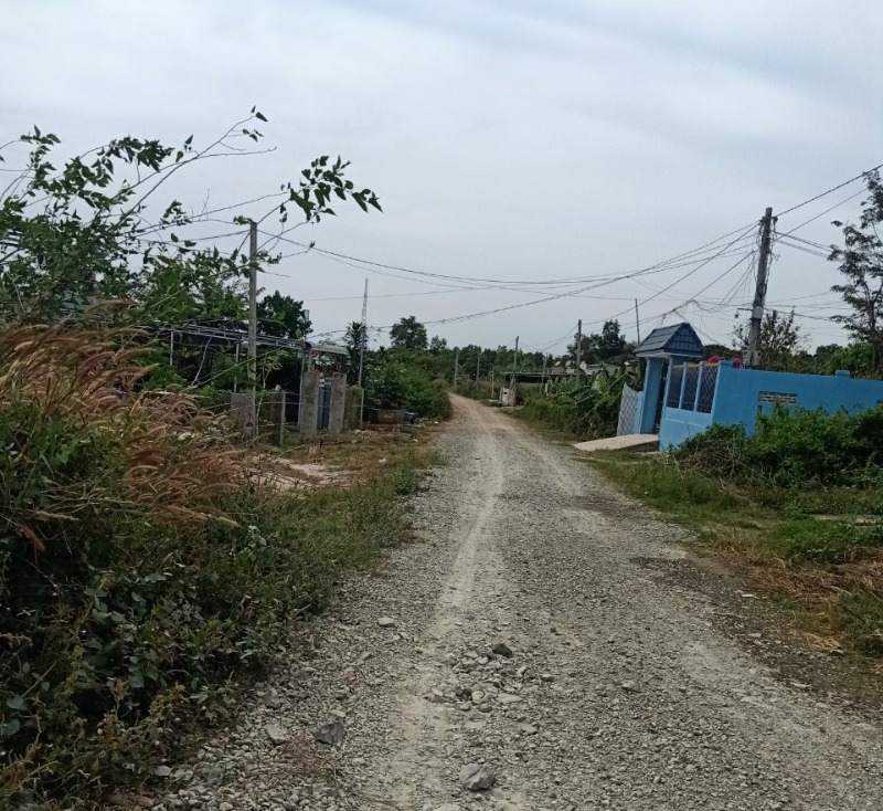 Đất Bình Châu cách biển 500m lô 22x25 giá bán 130/m ngang